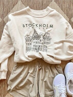 Abercrombie Graphic Sweatshirt